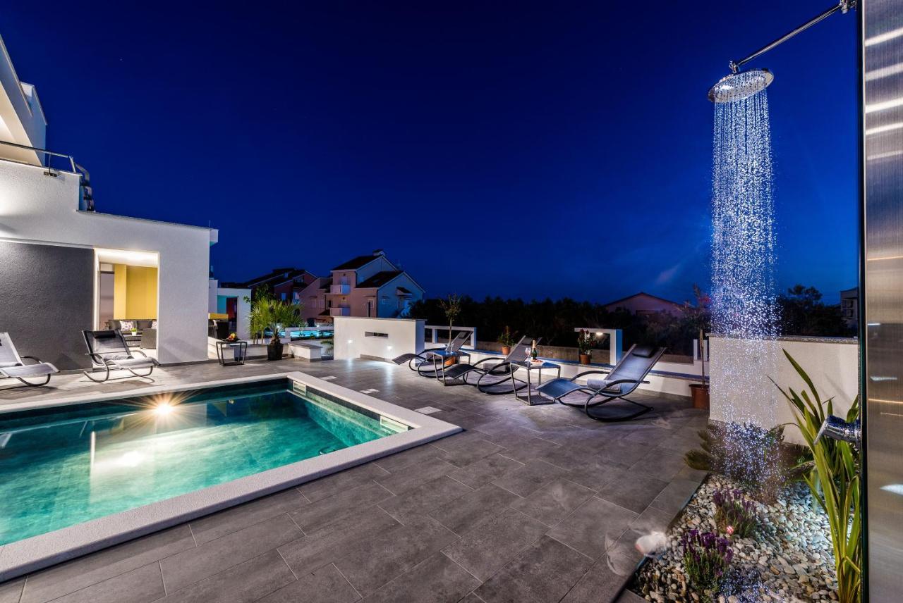 Villa Magnifica Apartments With Pool Novalja Dış mekan fotoğraf