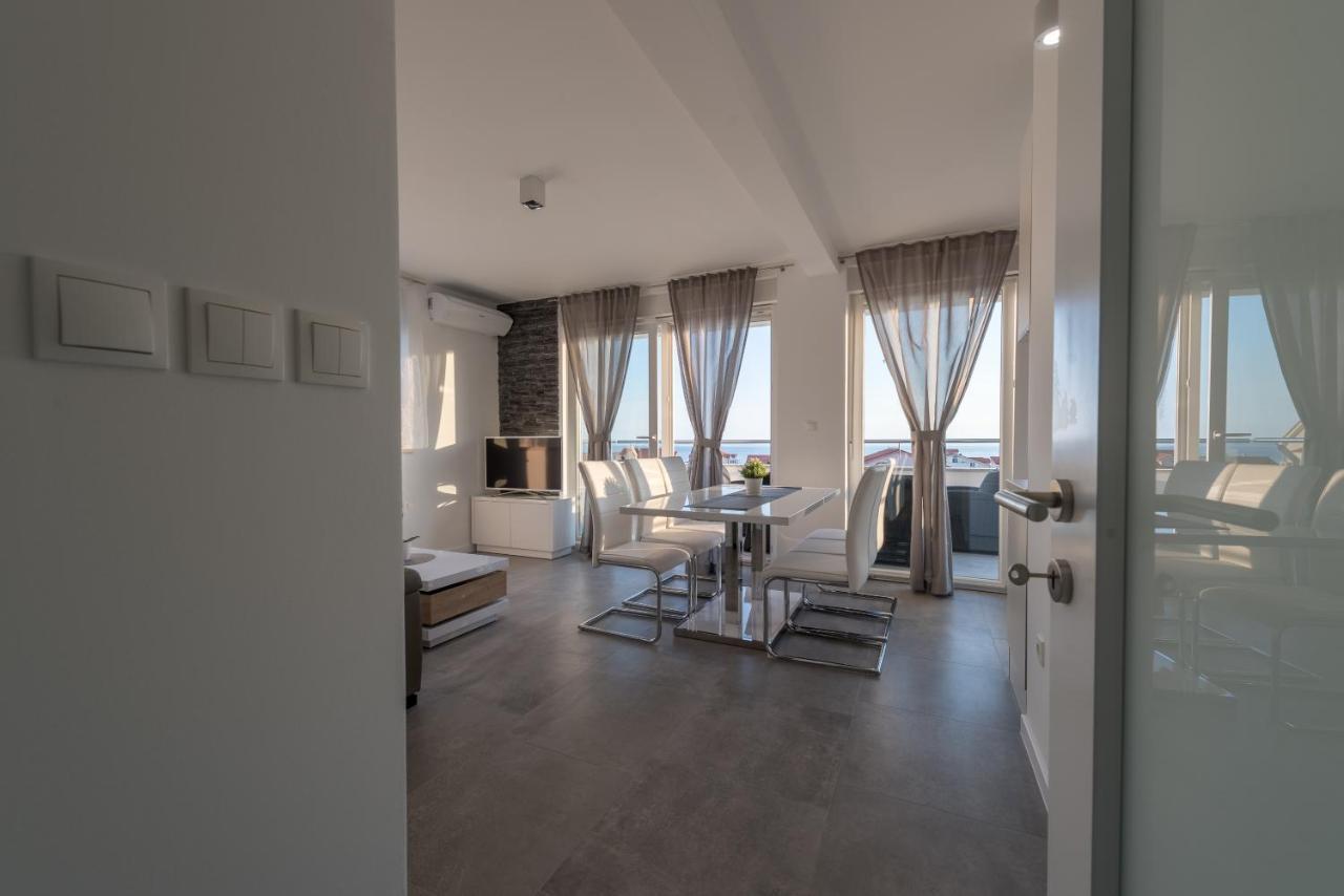 Villa Magnifica Apartments With Pool Novalja Dış mekan fotoğraf