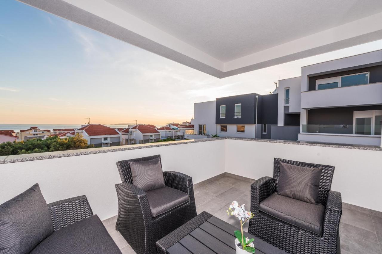 Villa Magnifica Apartments With Pool Novalja Dış mekan fotoğraf